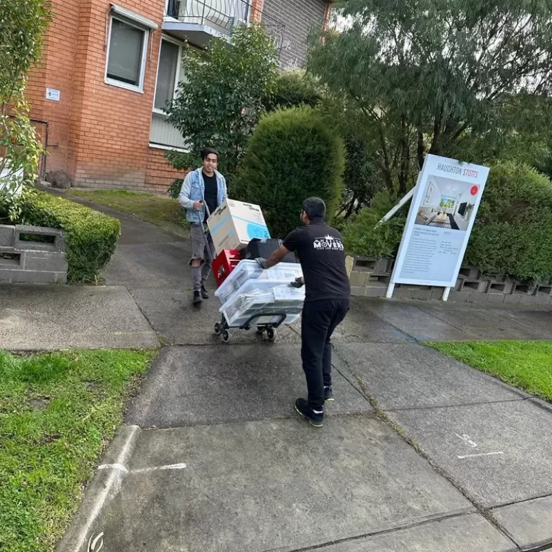 About us - Hafiza Movers How we move things